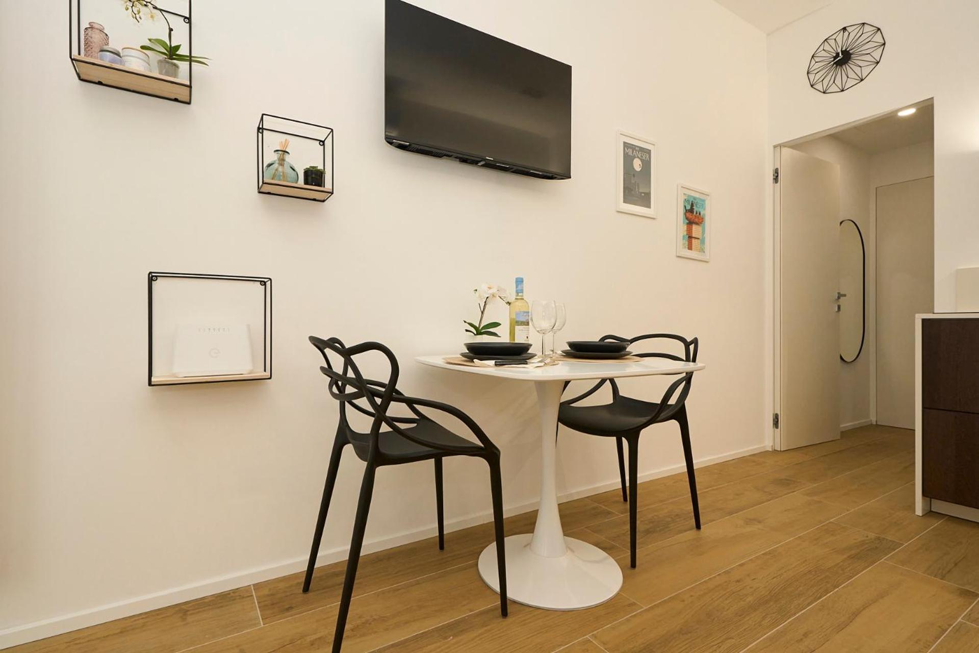 Apartamento Duomo 10 Min - Cozy With Netflix & Wifi Milán Exterior foto