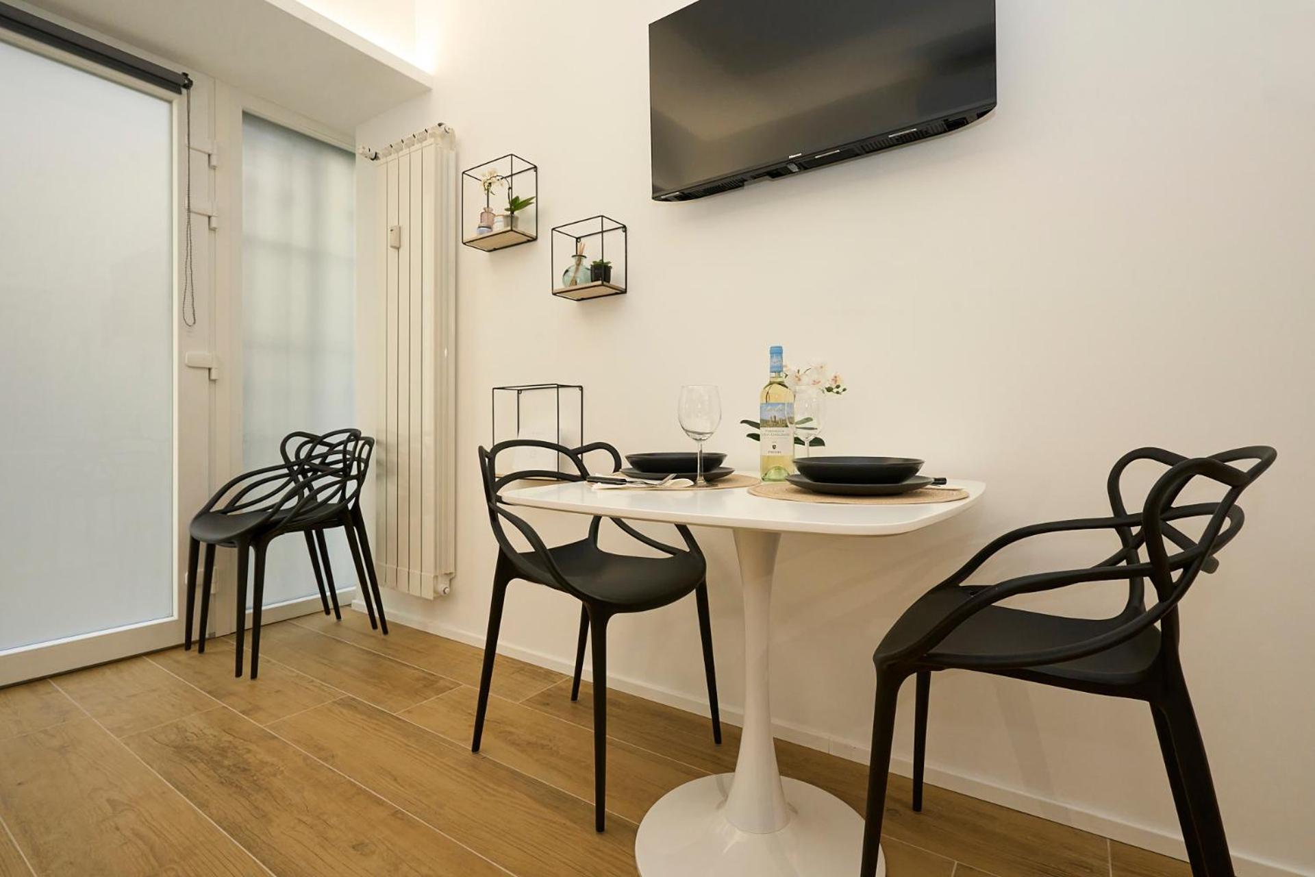 Apartamento Duomo 10 Min - Cozy With Netflix & Wifi Milán Exterior foto