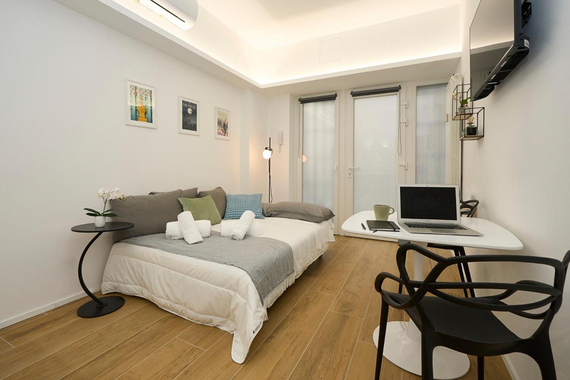 Apartamento Duomo 10 Min - Cozy With Netflix & Wifi Milán Exterior foto