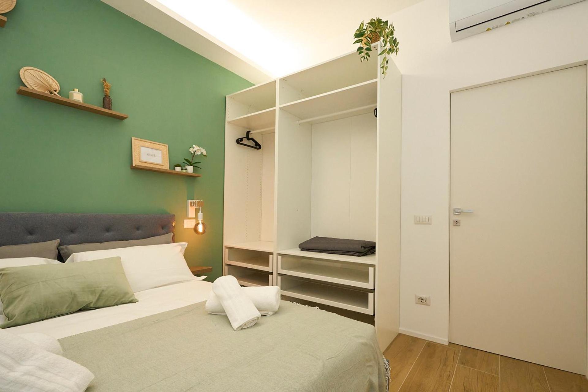 Apartamento Duomo 10 Min - Cozy With Netflix & Wifi Milán Exterior foto